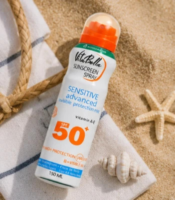 اسپری ضد افتاب ویتابلا SPF50 و 150 میل بدون ایجاد چربی و سنگینی روی پوست